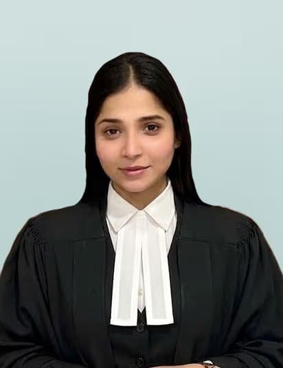 KanikaChopra.avif